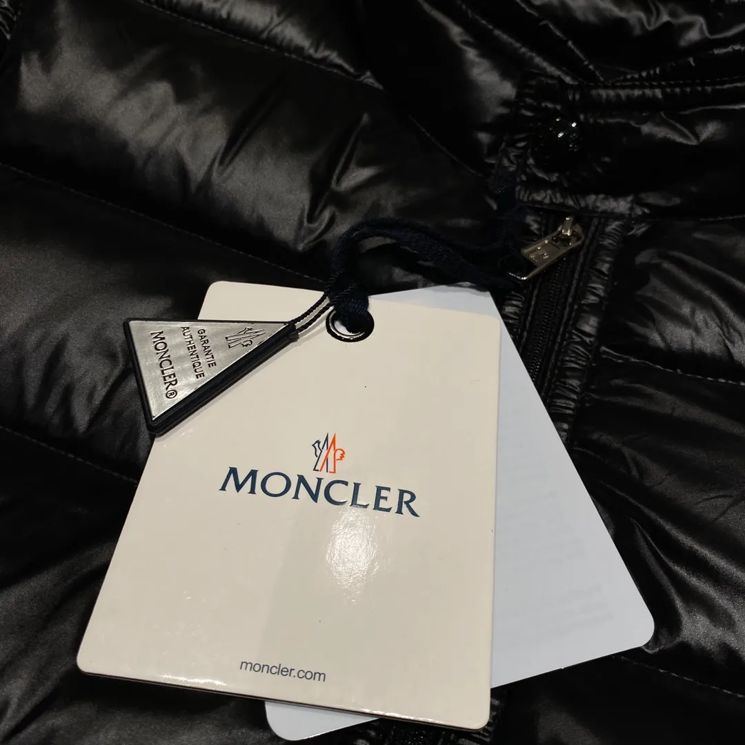 Moncler Classic ， ，Classic ， ， Moncler ， ！ ！ ！ ：Black Size：1 2 3 4 5 6